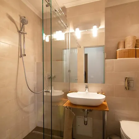 Apartament, Ultracentral, Piata Victoriei *